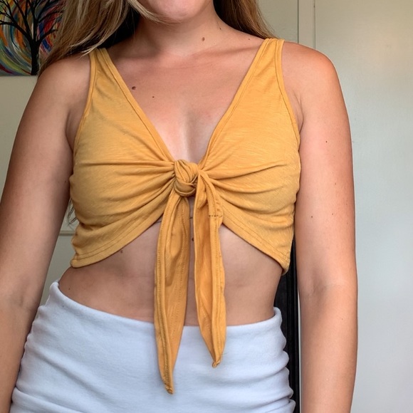 Beachy Linen Tie Up Crop Top - Zaful - Picture 2 of 3